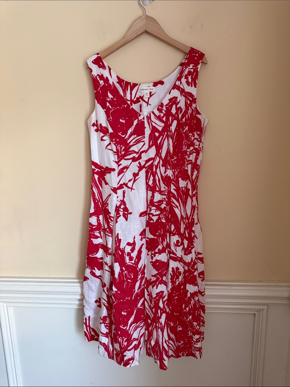Coldwater‎ Creek White Midi Dress with Red Floral Print Size 8P